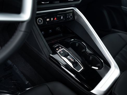 New 2025 Audi Q5 Premium Plus image 10