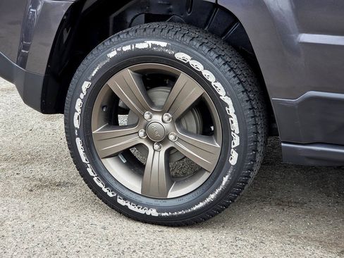 Used 2016 Jeep Patriot 75th Anniversary w/ Power Value Group FWD image 44