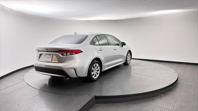 Used 2022 Toyota Corolla LE FWD image 8