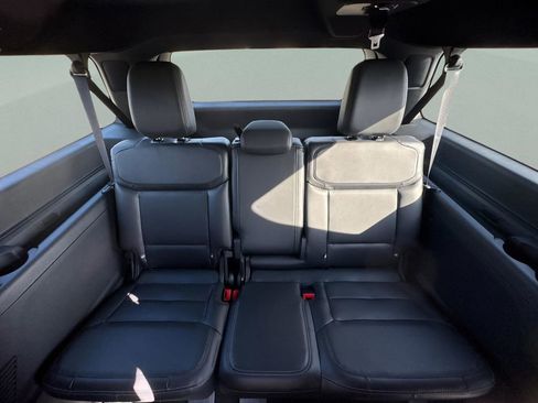 New 2026 Ford Expedition Max Platinum w/ Stealth Appearance Package AWD/4WD image 18