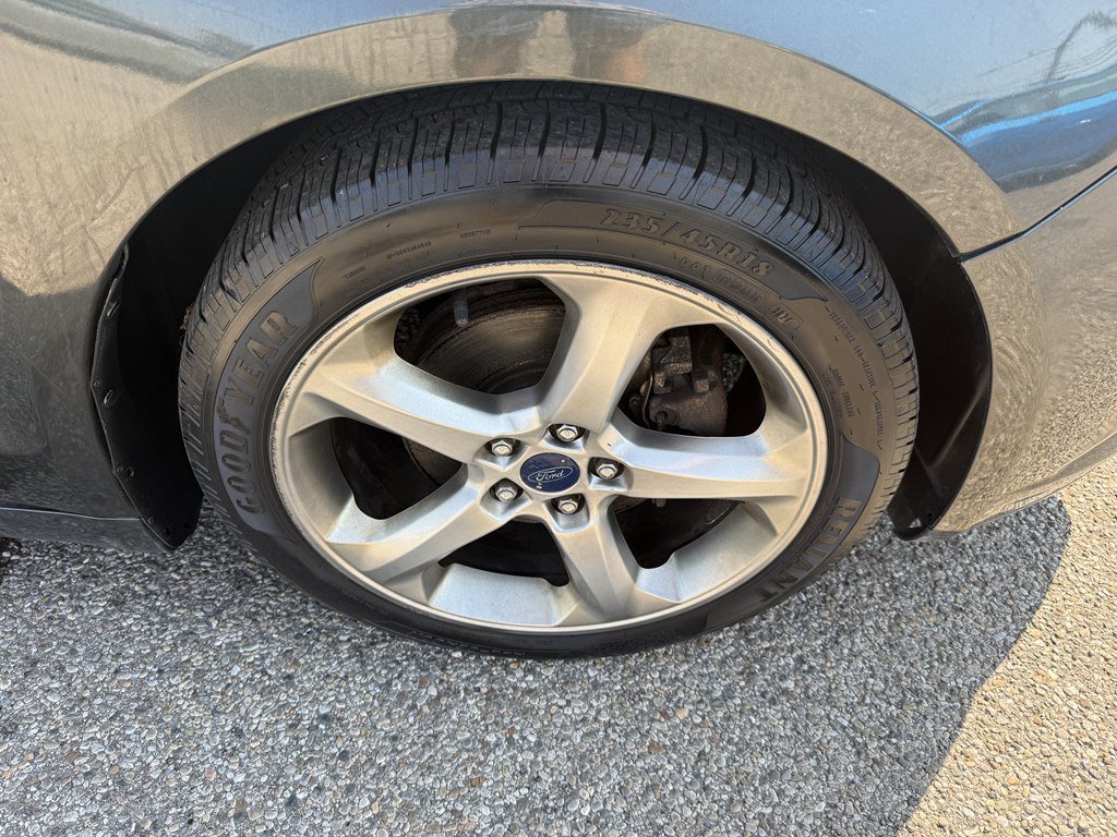 Used 2016 Ford Fusion SE FWD image 7