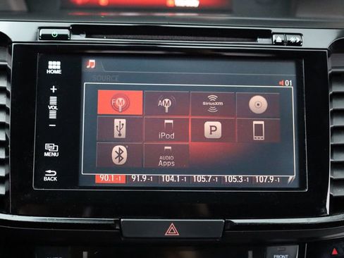 Used 2016 Honda Accord EX-L image 29