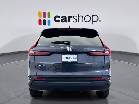 Used 2025 Honda CR-V LX image 4