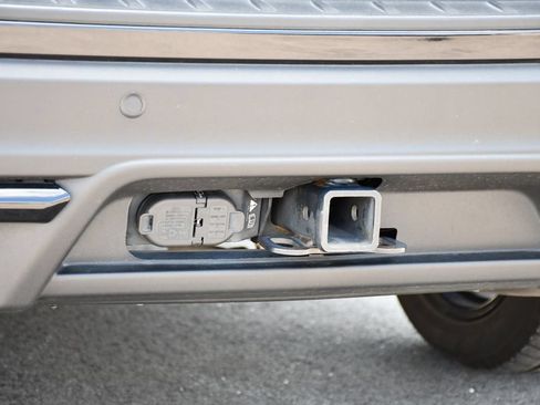 Used 2022 Ford Explorer ST w/ Equipment Group 401A AWD/4WD image 10