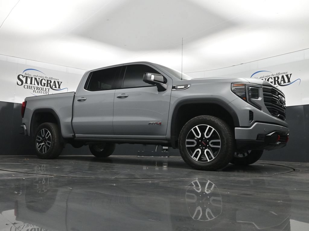Certified 2025 GMC Sierra 1500 AT4 w/ AT4 Premium Package AWD/4WD image 26