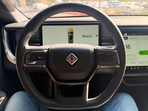 Used 2022 Rivian R1T Adventure AWD/4WD image 21