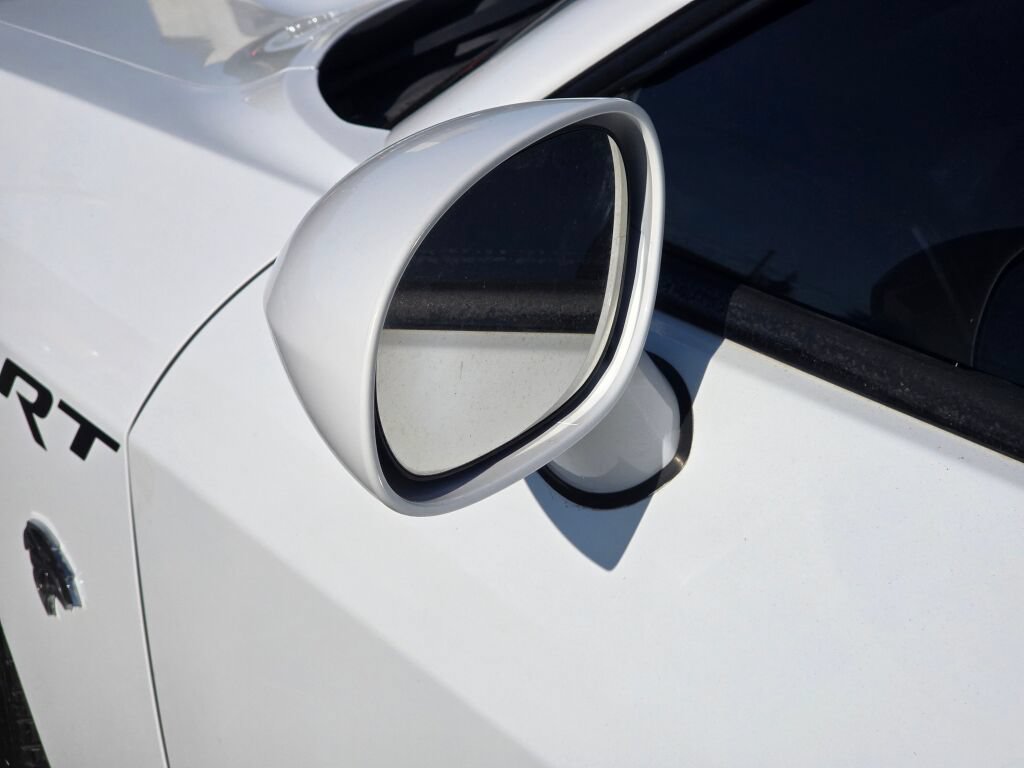 Used 2014 Dodge Challenger R/T RWD image 12