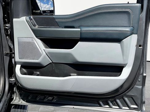 Used 2022 Ford F150 Limited AWD/4WD image 29