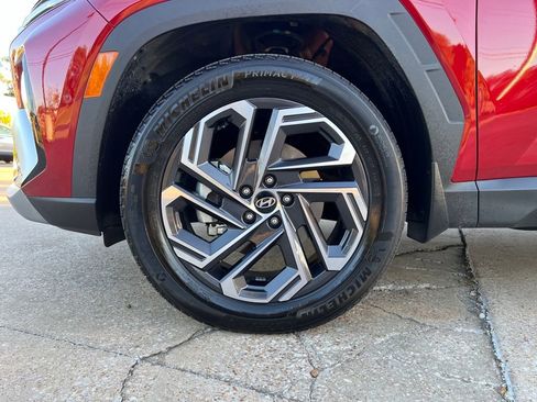 Used 2025 Hyundai Tucson Limited image 20