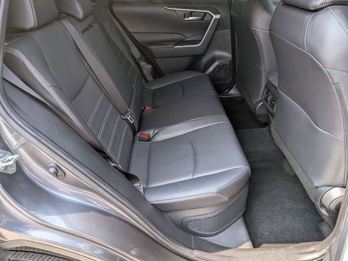 Used 2023 Toyota RAV4 XLE Premium AWD/4WD image 18