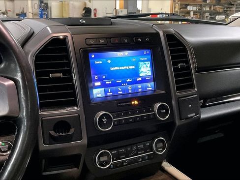 Certified 2020 Ford Expedition Platinum AWD/4WD image 6