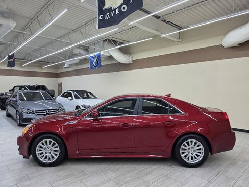Used 2010 Cadillac CTS Luxury RWD image 9
