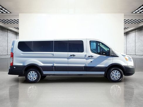 Used 2018 Ford Transit 350 XLT RWD image 4