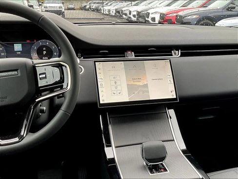 New 2026 Land Rover Range Rover Evoque S image 9