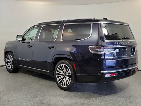 Used 2025 Jeep Grand Wagoneer 4WD image 5