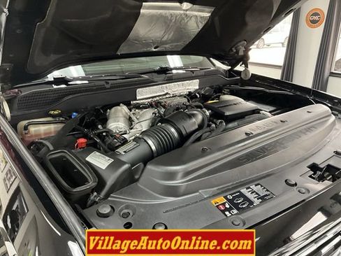 Used 2019 Chevrolet Silverado 2500 LT w/ Midnight Edition image 43