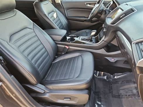 Used 2016 Ford Edge SEL w/ Equipment Group 201A image 22