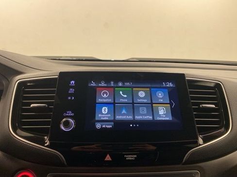 Certified 2025 Honda Passport TrailSport image 10