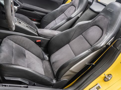 Used 2018 Porsche 718 Boxster GTS RWD image 23