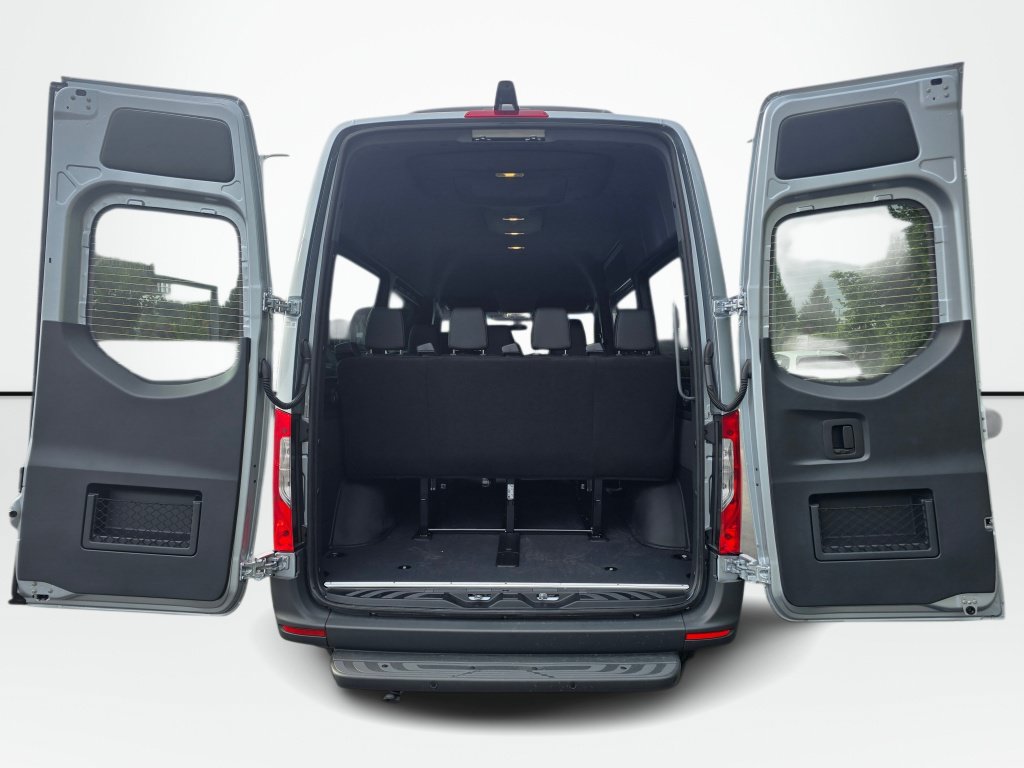New 2026 Mercedes-Benz Sprinter 2500 image 17