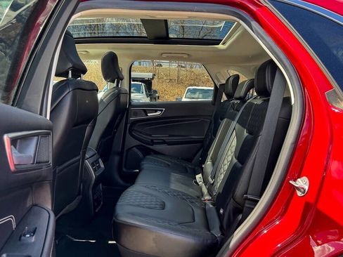 Used 2023 Ford Edge Titanium w/ Cargo Accessory Package AWD/4WD image 23