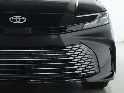 Certified 2026 Toyota Camry XLE AWD/4WD image 6