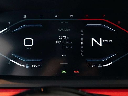 Used 2025 Lotus Emira RWD image 9