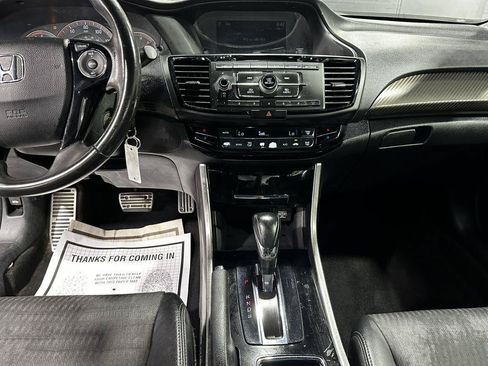 Used 2016 Honda Accord Sport image 26