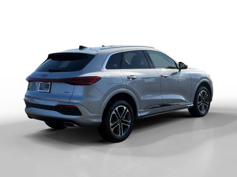 New 2025 Audi Q5 Premium image 5
