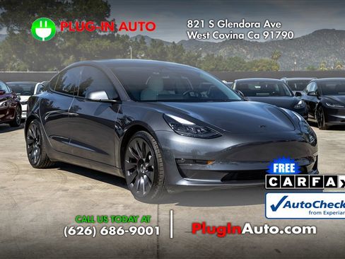 Used 2023 Tesla Model 3 Performance image 3
