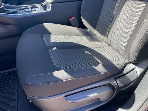 New 2026 Kia Sorento LX FWD image 18