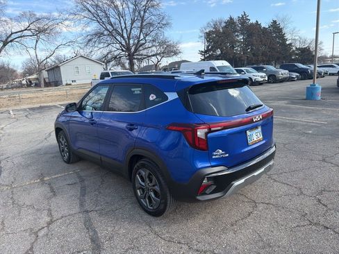 Used 2024 Kia Seltos S image 8