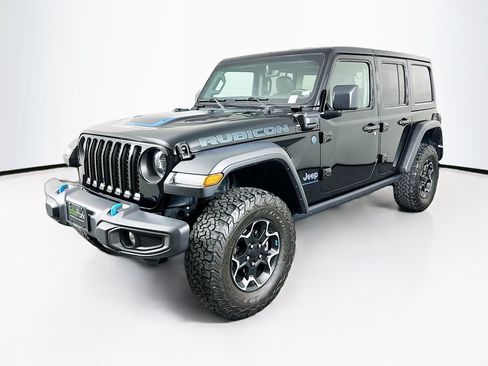 Used 2023 Jeep Wrangler Unlimited Rubicon 4xe w/ Cold Weather Group AWD/4WD image 3