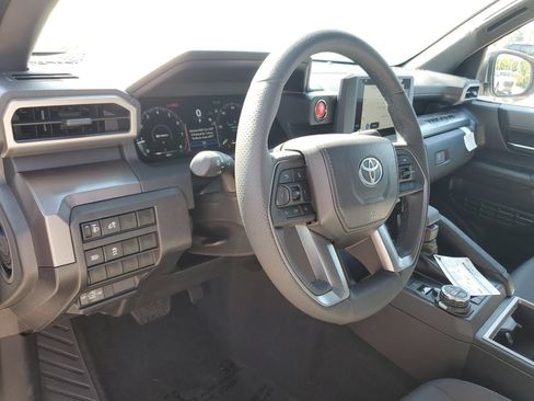 Certified 2026 Toyota Tacoma TRD Off-Road AWD/4WD image 18