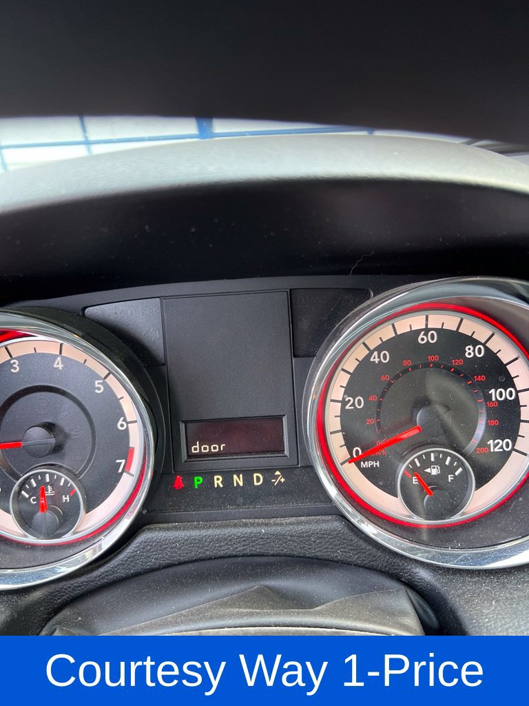 Used 2018 Dodge Grand Caravan SE FWD image 5