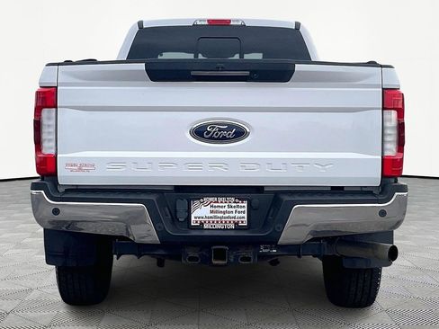 Used 2018 Ford F250 Lariat w/ Lariat Ultimate Package image 4