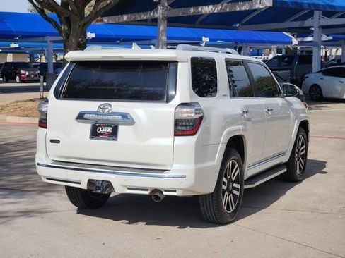 Used 2018 Toyota 4Runner Limited image 15