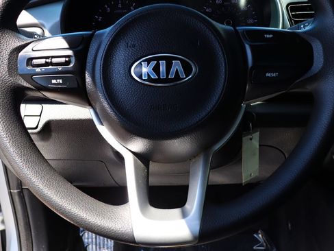 Used 2018 Kia Rio LX FWD image 48
