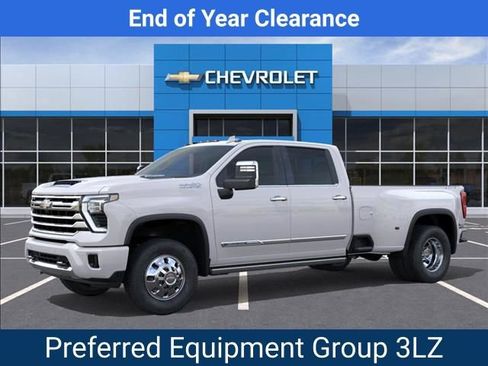 New 2025 Chevrolet Silverado 3500 High Country w/ High Country Premium Package image 2