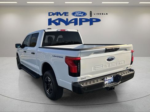 Used 2022 Ford F150 Lightning Pro image 7