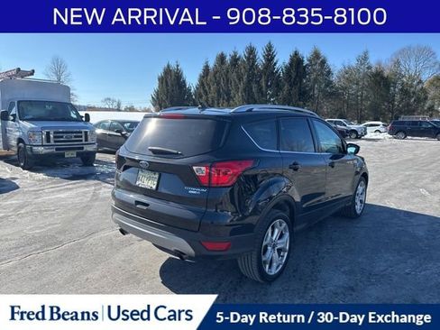 Used 2019 Ford Escape Titanium image 8