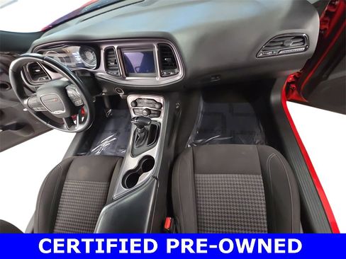 Certified 2023 Dodge Challenger SXT image 9