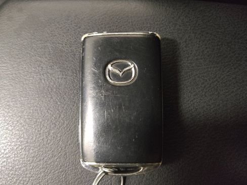 Used 2021 MAZDA CX-5 Touring FWD image 32