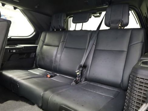 Used 2023 Toyota Sequoia Platinum image 32