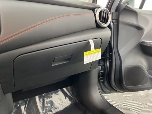 New 2025 Nissan Versa SR w/ Trunk Package image 33