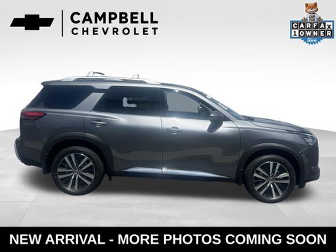 Used 2025 Nissan Pathfinder Platinum AWD/4WD image 6