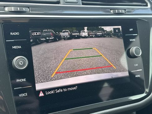 Used 2024 Volkswagen Tiguan S FWD image 27