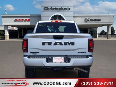 Used 2026 RAM 2500 Big Horn AWD/4WD image 4