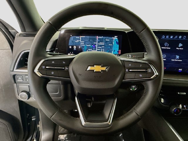Used 2026 Chevrolet Tahoe LS RWD image 12