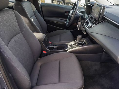 Certified 2025 Toyota Corolla LE FWD image 21
